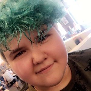 Meet your Posher, Maddy